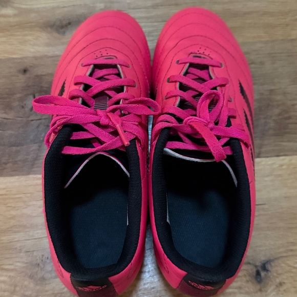 Adidas Girl’s Soccer Cleats - Size 5 - Picture 5 of 7